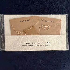 Mud pie mother daughter necklace set